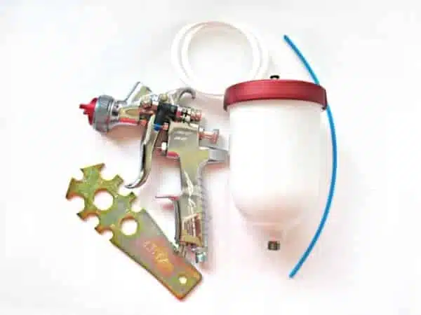 IWATA PISTOLET AZ3 HTE2 AV 1.8MM - obrazek 2